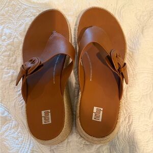 FitFlop Women's Tan Sandals